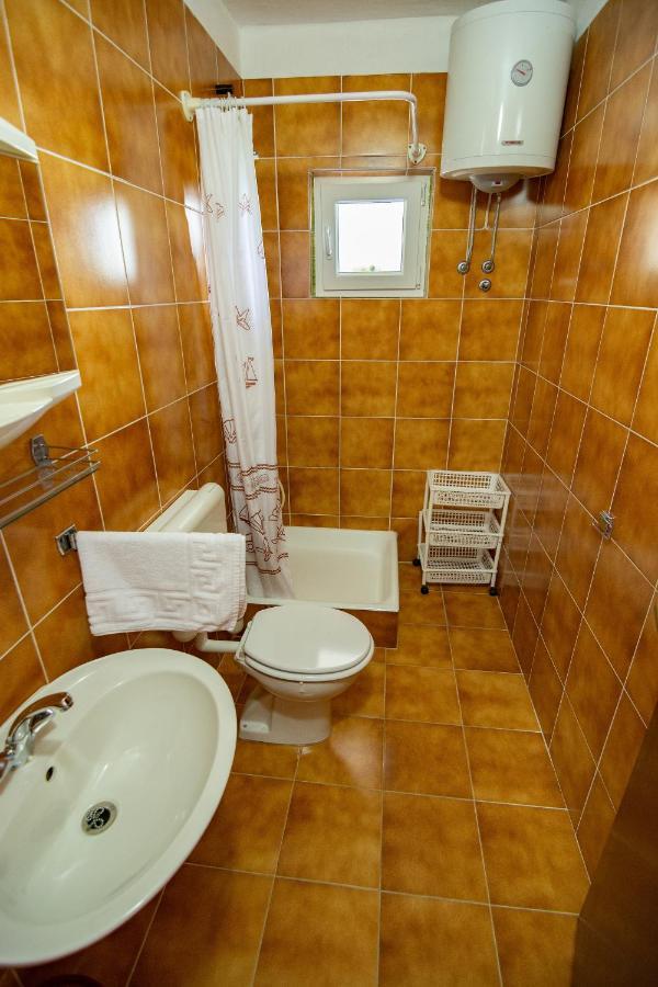 Apartment Dumicic 1 Mundanije Luaran gambar